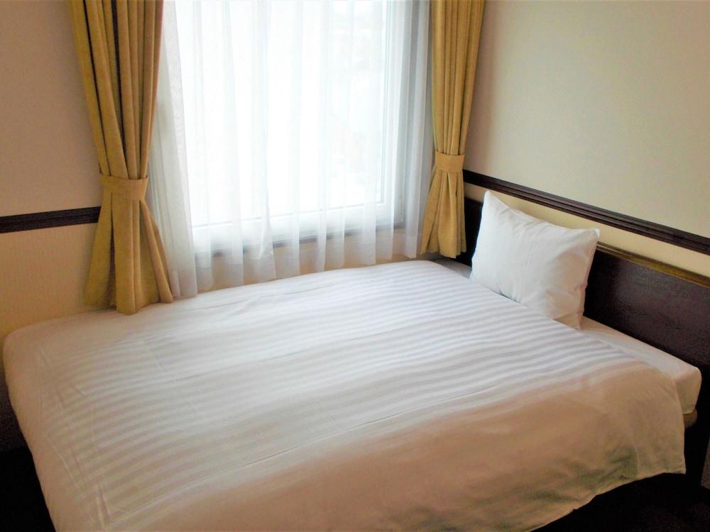 Toyoko Inn Kyoto Gojo Omiya Exterior photo